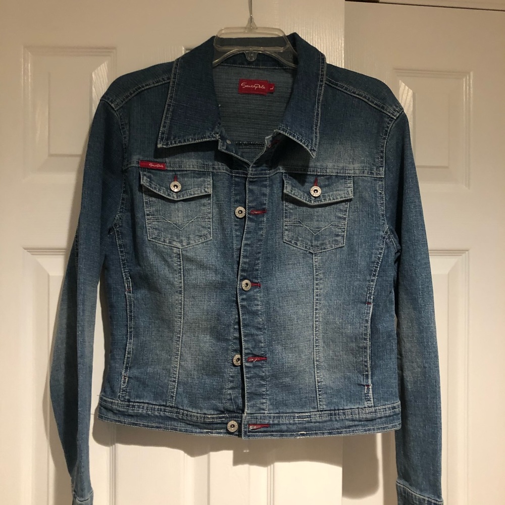 NWOT SEMI WHITE WASHED JEAN JACKET